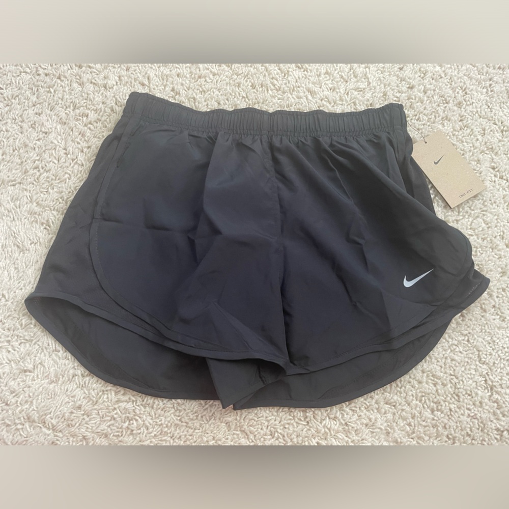Women’s Nike dri-fit shorts